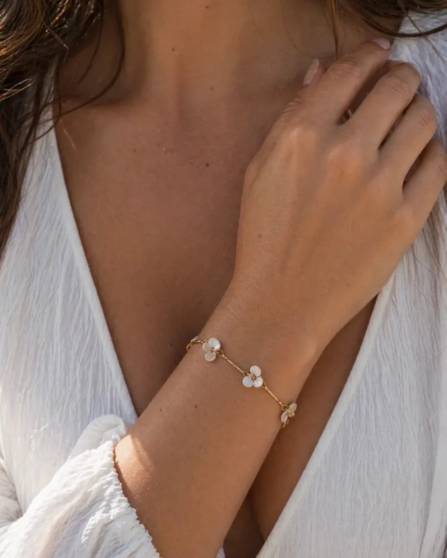 Bracelet fleurs en acier inoxydable doré - Hypoallergénique