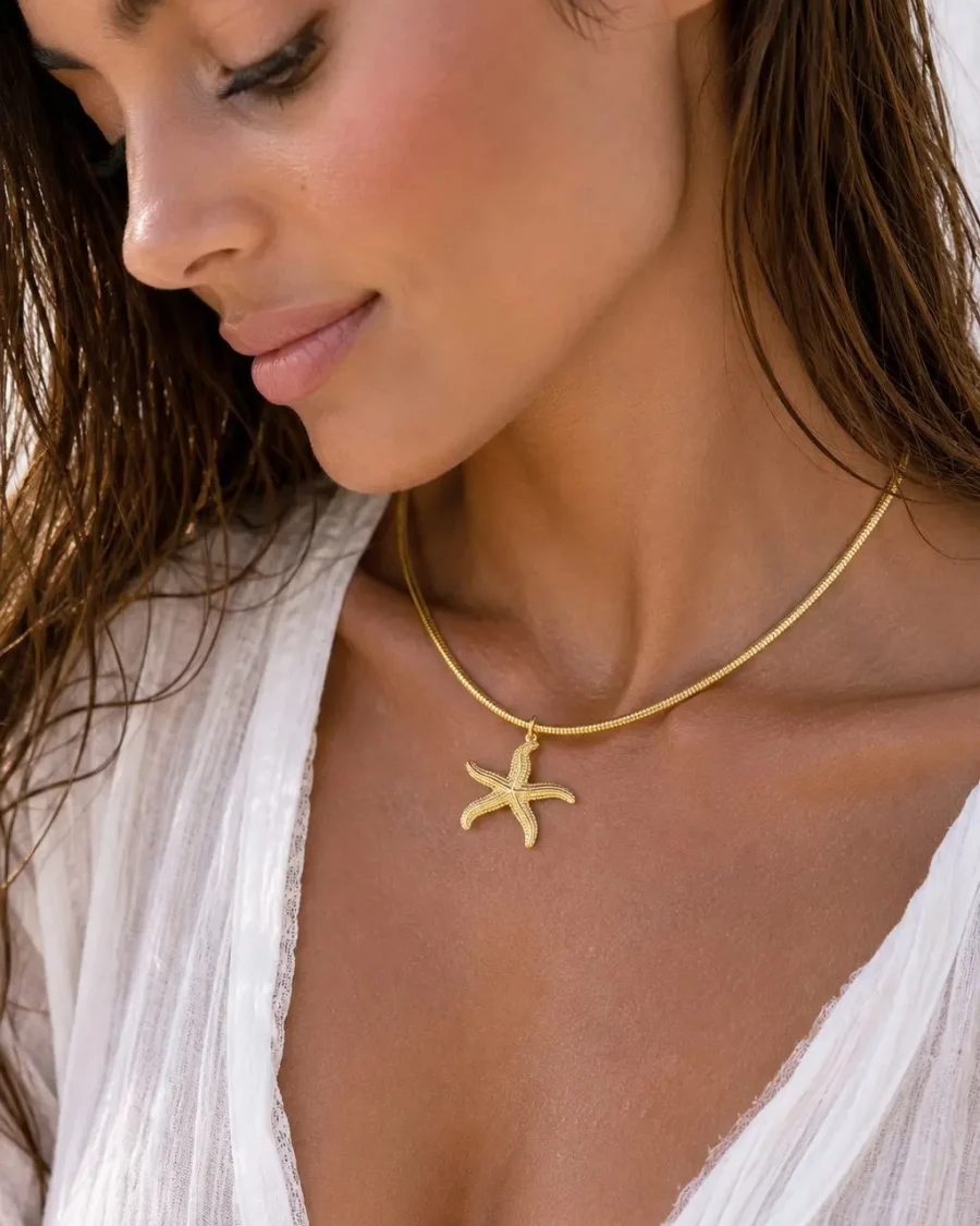 Collier étoile de mer doré en acier inoxydable