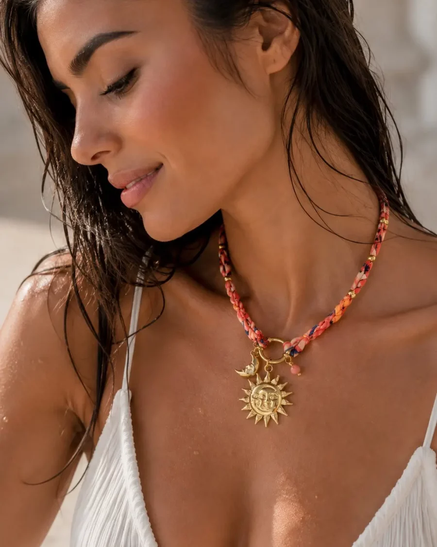Collier bohème été en tissu et en acier inoxydable doré