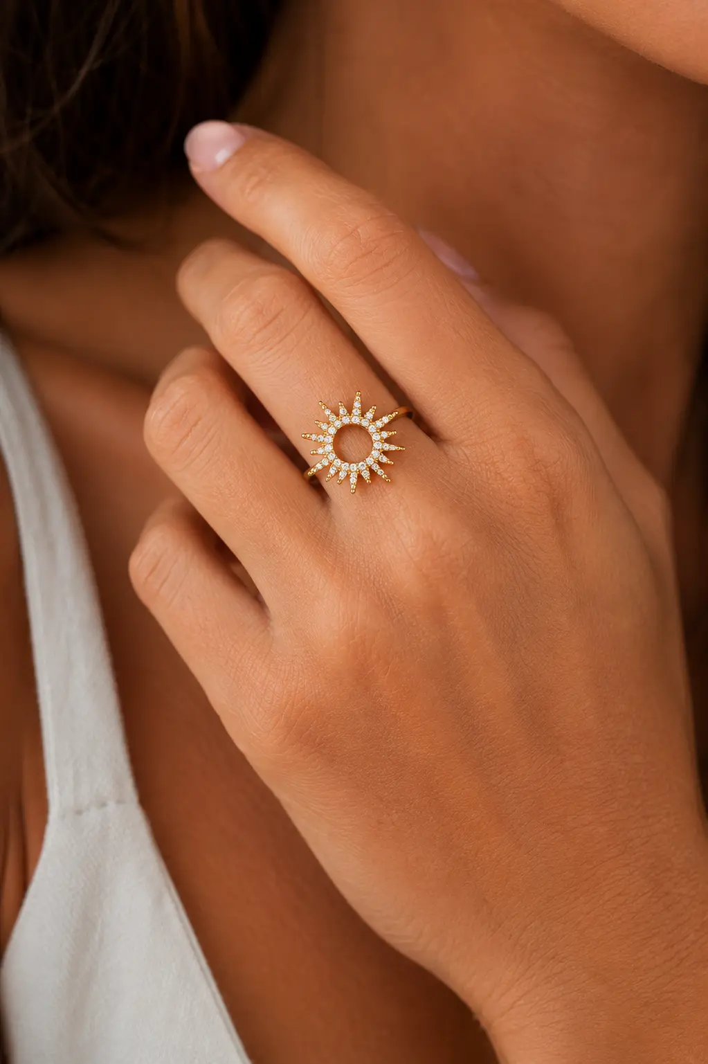 Bague soleil strass doré ajustable en acier inoxydable
