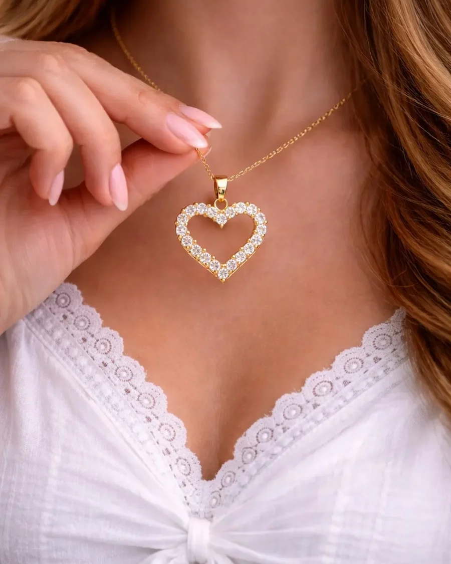 Collier cœur doré strass