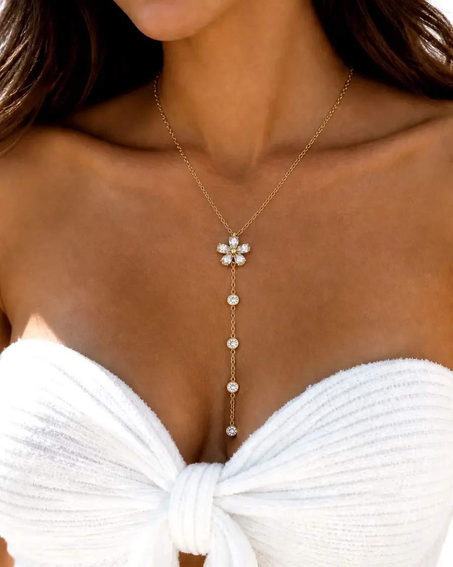 collier fleur zircon dore en acier inoxydable pour femme